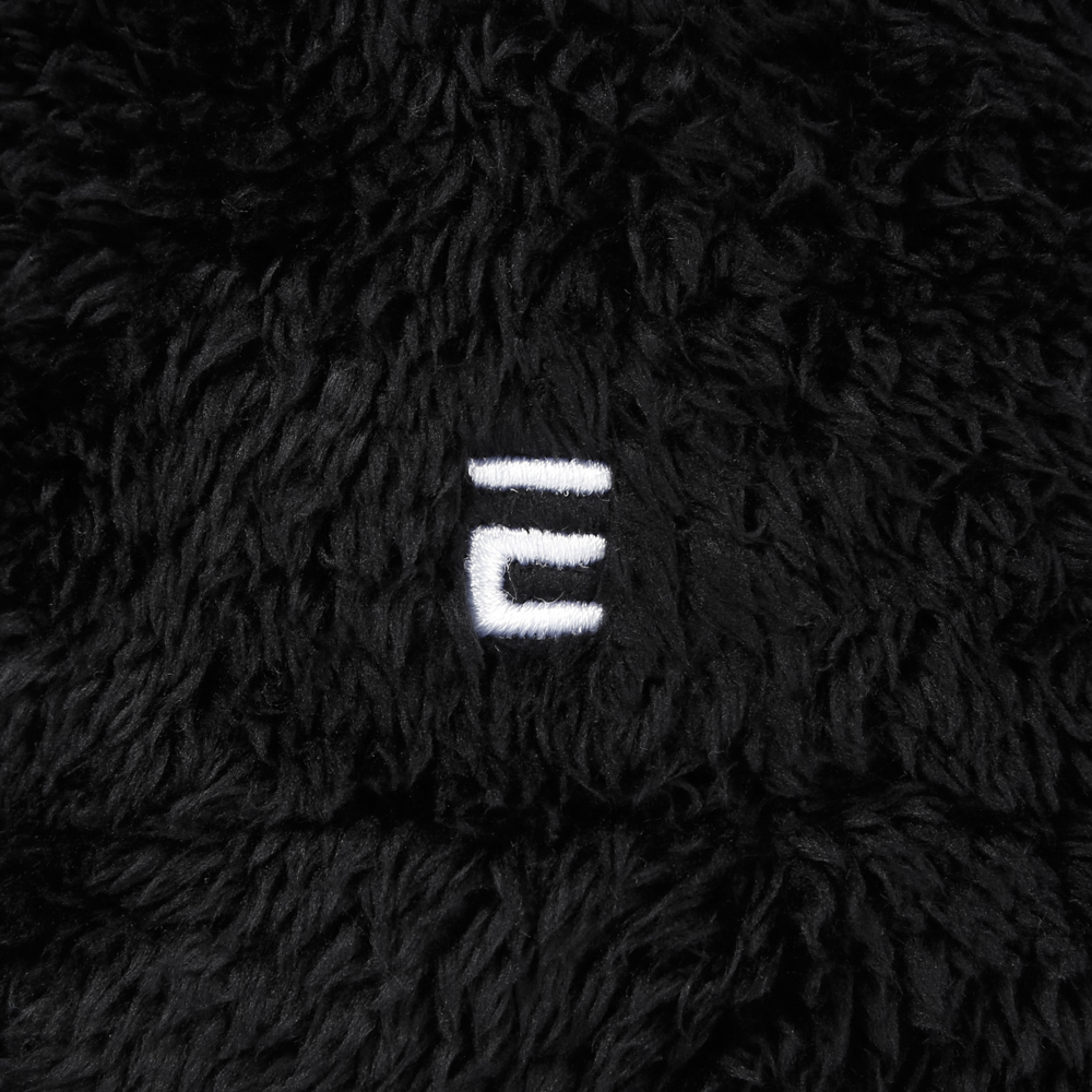 FUR LOGO BUCKET HAT