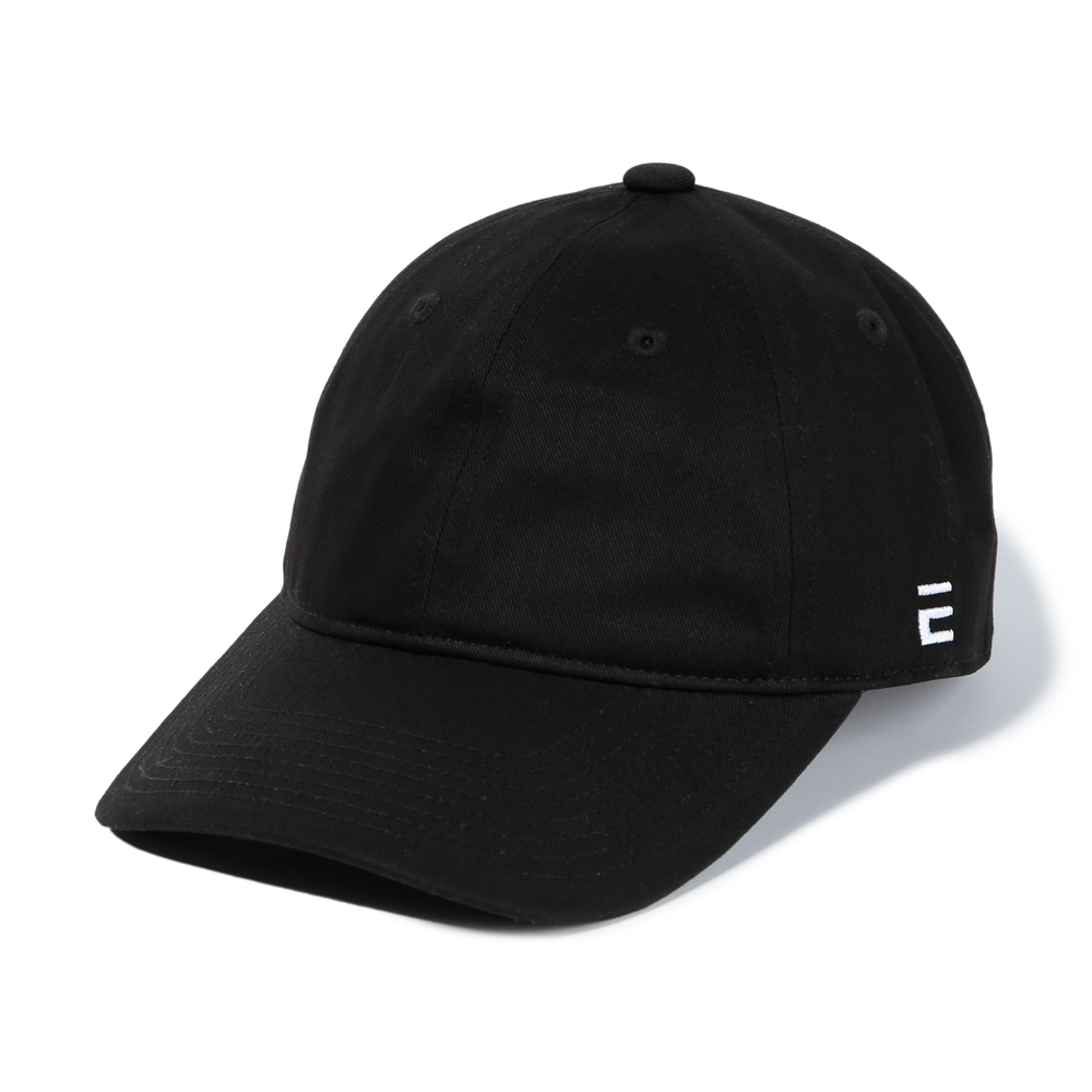 WOMANS BASIC CAP