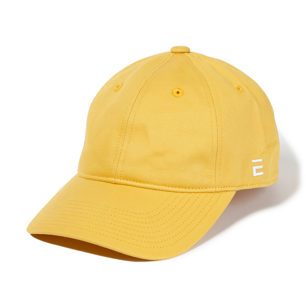 WOMANS BASIC CAP