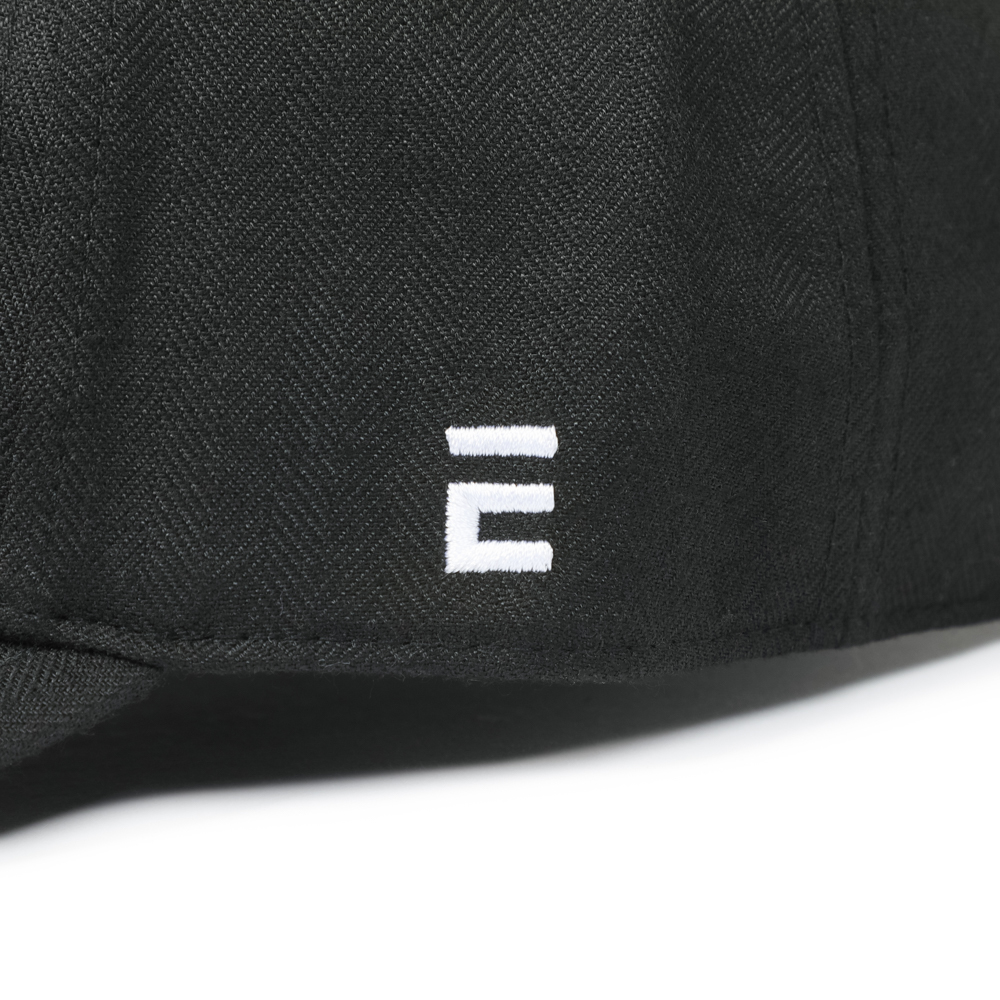 E-LOGO HERRINGBONE CAP
