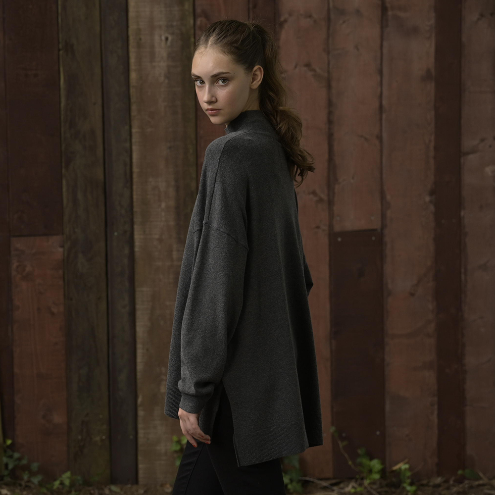 L/S TURTLE NECK KNIT