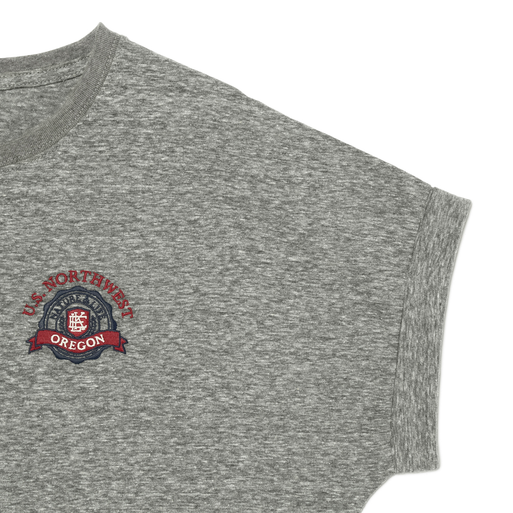 S/S EMBLEM ROLLUP TEE