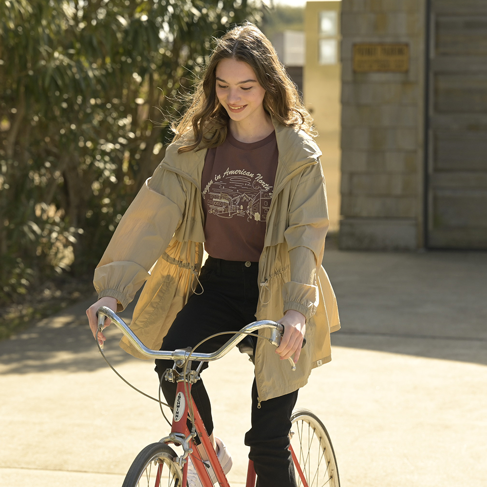 S/S EMBROIDERY WIDE TEE