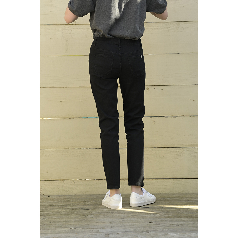 STRETCH DENIM PANTS