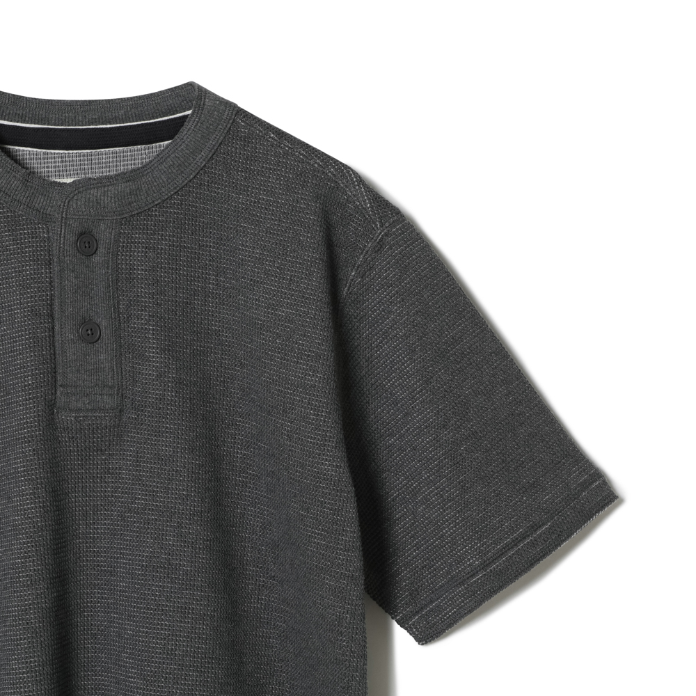 S/S WAFFLE HENLEY TEE