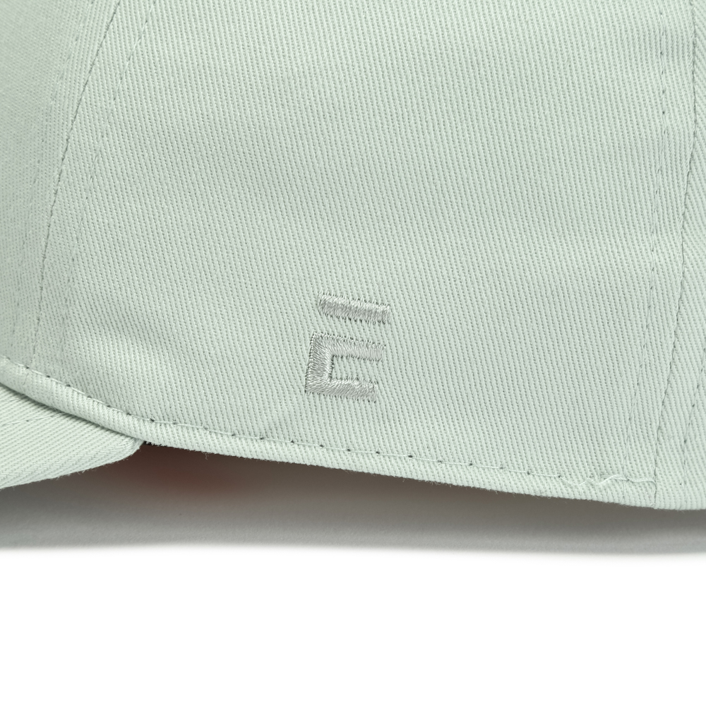 WOMENS BASIC CAP