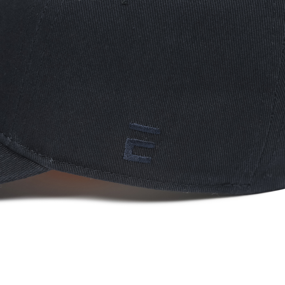 WOMENS BASIC CAP