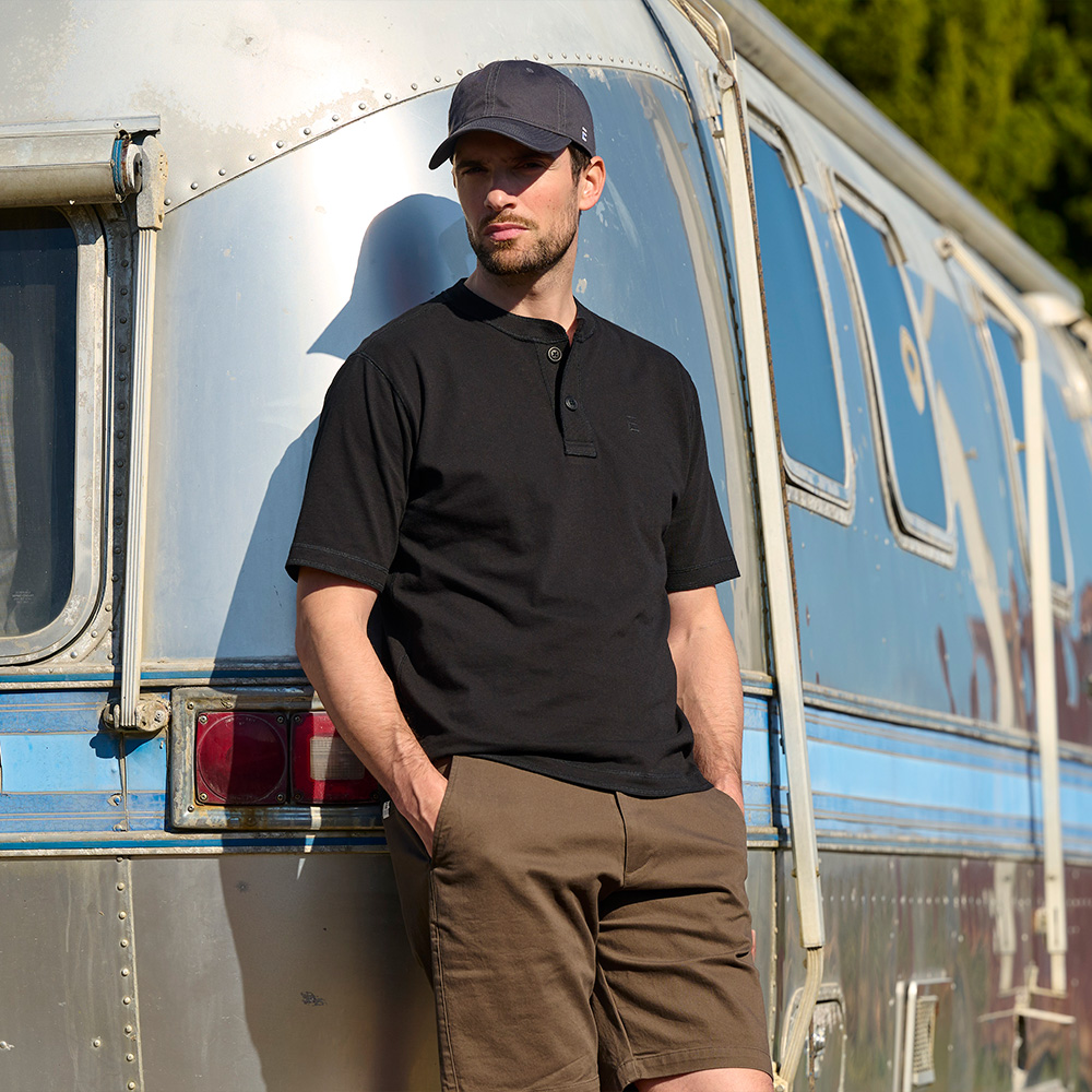 S/S BASIC HENLEY TEE