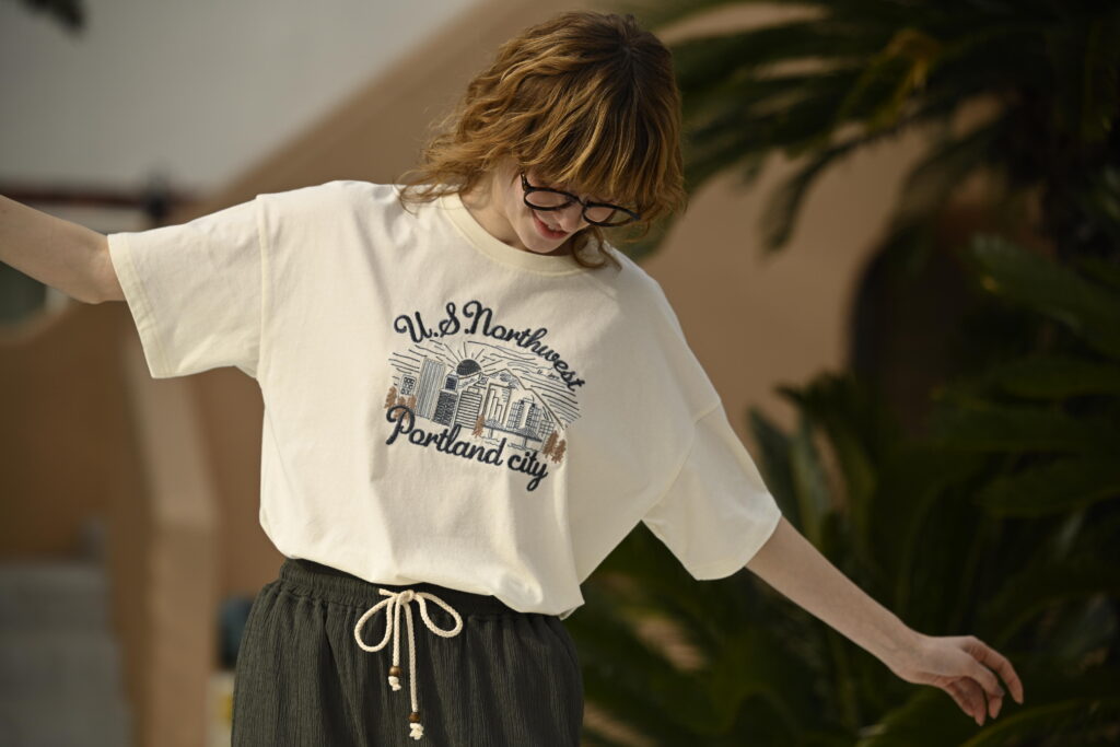 S/S EMBROIDEY TEE