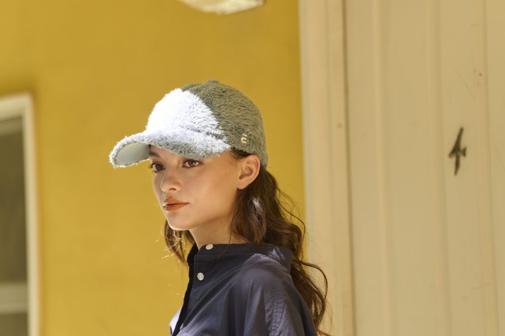 FUR LOGO CAP